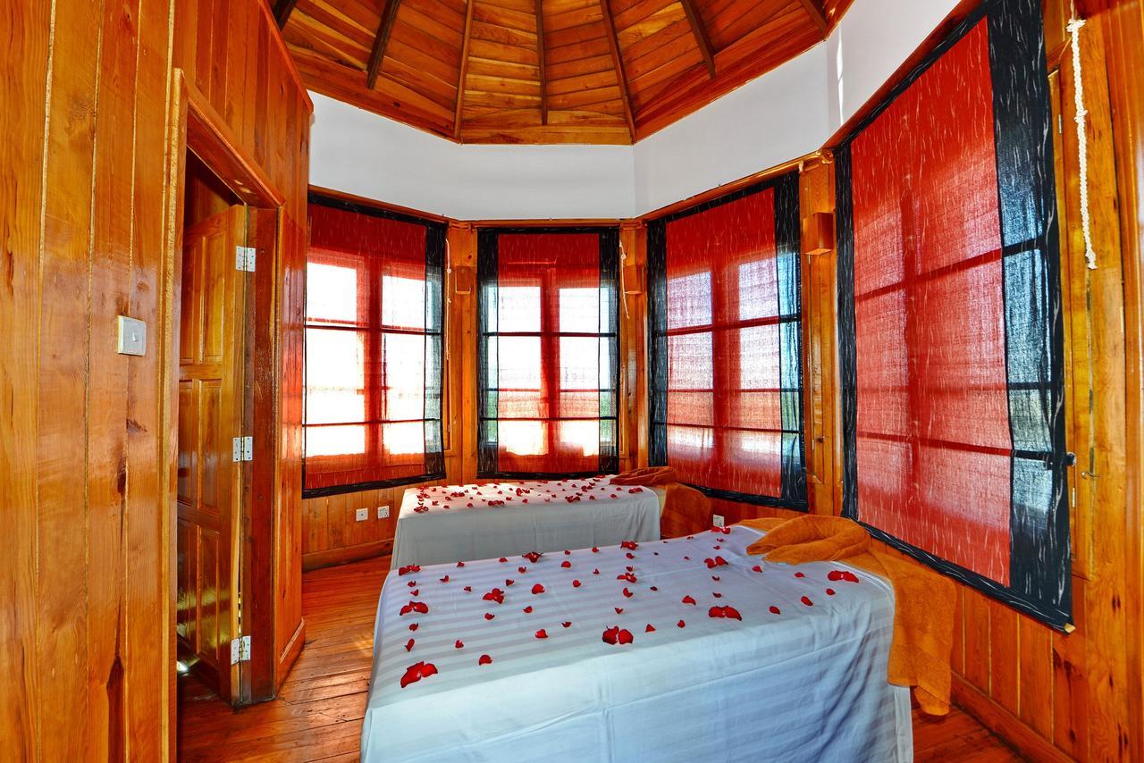 Myanmar Treasure Resorts Inle Inle Lake Exterior photo