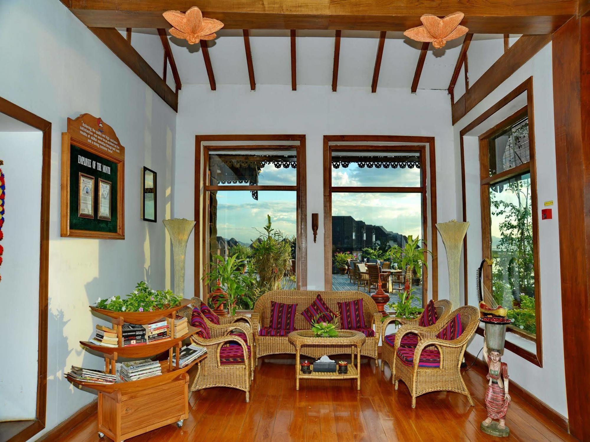 Myanmar Treasure Resorts Inle Inle Lake Exterior photo